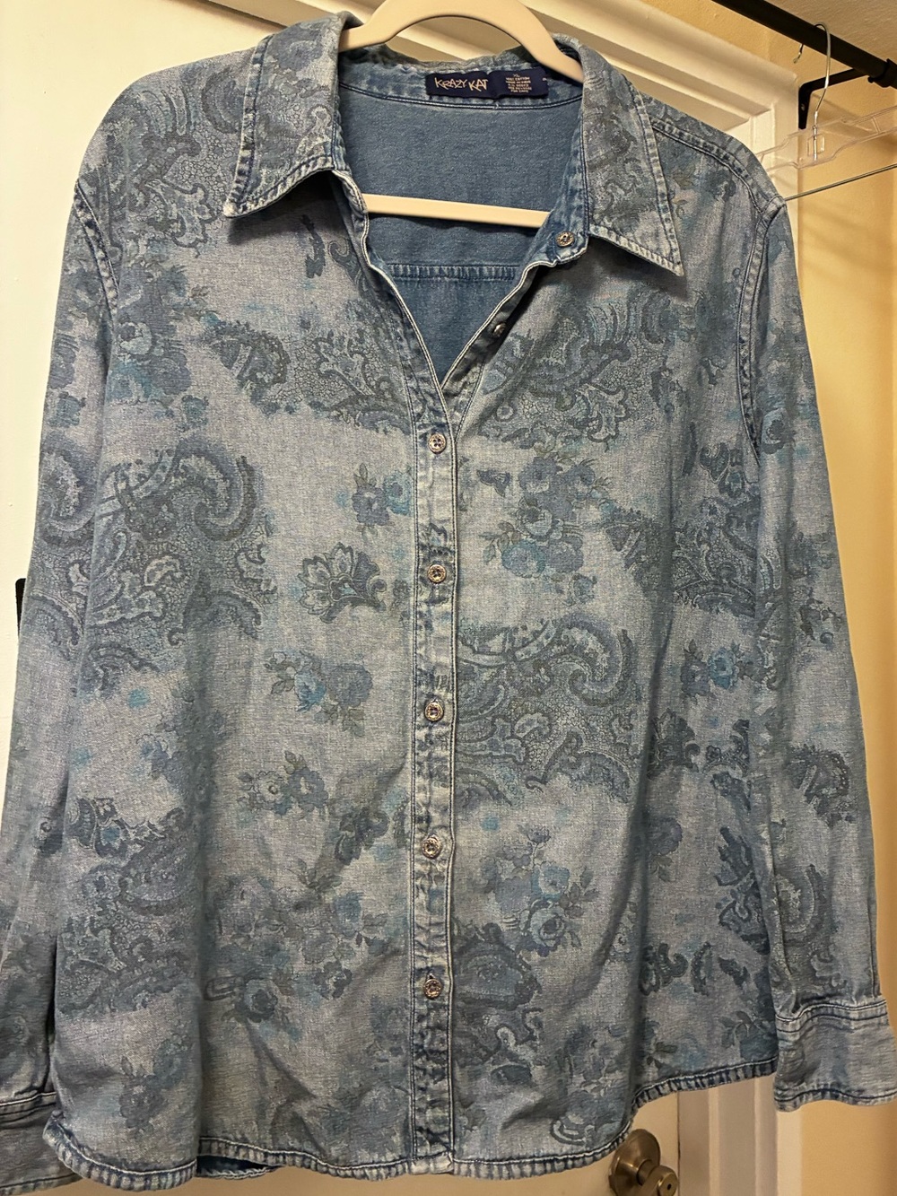 Blue Floral Paisley Patterned Button Down Vintage Denim Jean Jacket / Overshirt